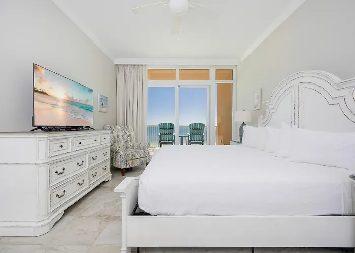 Phoenix Gulf Towers 604 Apartment