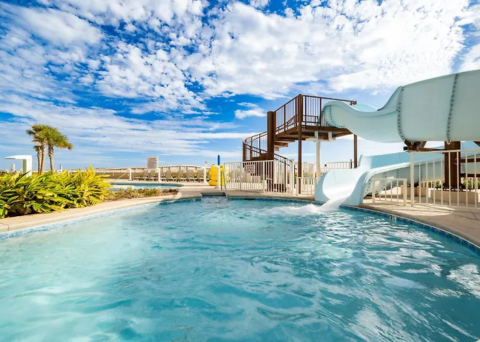 Phoenix Gulf Towers 604 Apartment